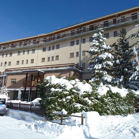 Hotel Caldora Rocca di Mezzo Esterno foto