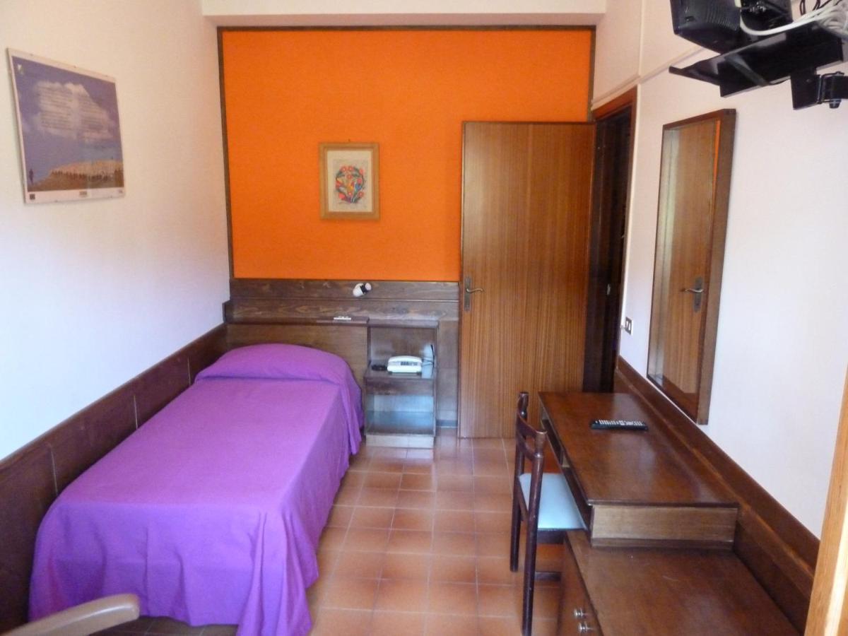 Hotel Caldora Rocca di Mezzo Esterno foto