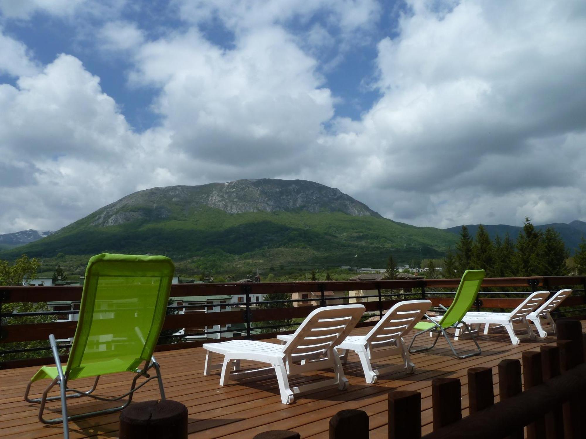 Hotel Caldora Rocca di Mezzo Esterno foto