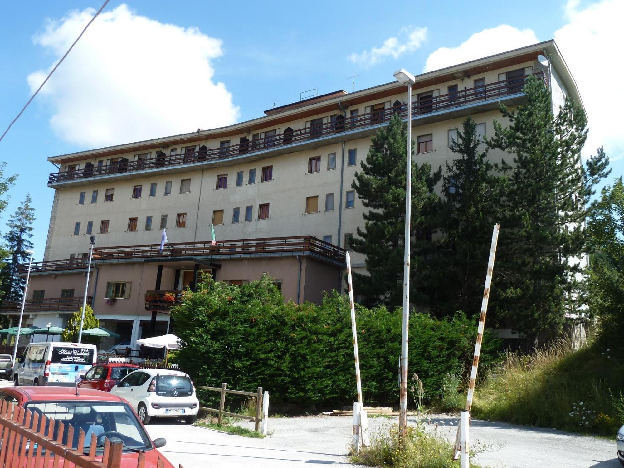 Hotel Caldora Rocca di Mezzo Esterno foto